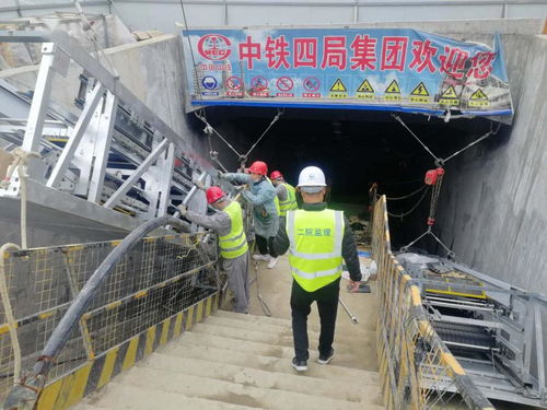 贵阳地铁2号线一期站点全面启动电梯安装，出入口出行更便捷